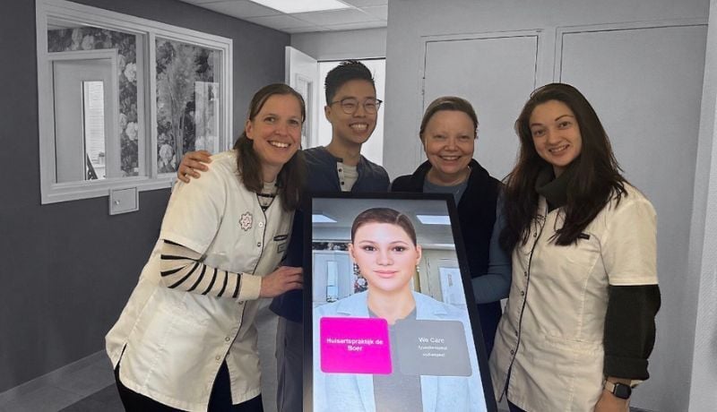 Digital Host de Boer